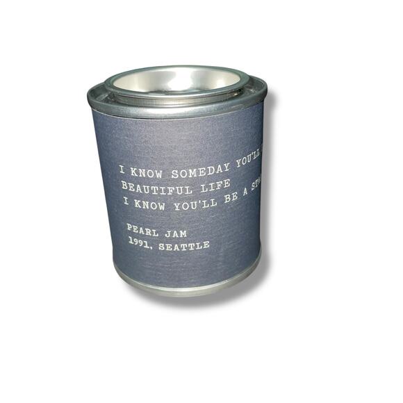 Sugarboo & Co Legends Pearl Jam 1991 Berlin Candle Beautiful Life Star Gray 3 oz - Picture 3 of 9